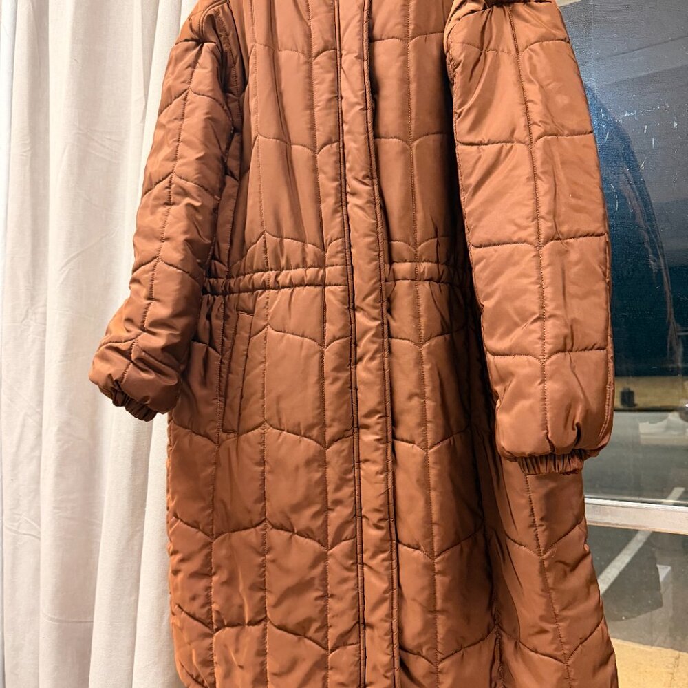 Amazon Essentials Plus Size Puffer coat - image 2